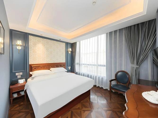 Yiting Zhenshe Hotel (Beijing Qianmen Pedestrian Street)