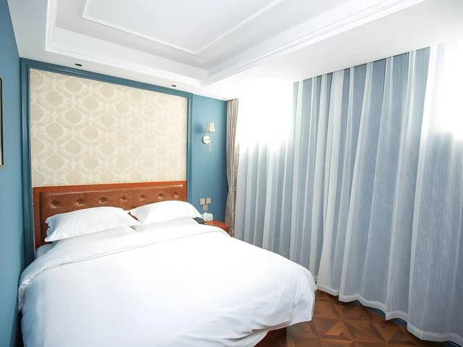 Yiting Zhenshe Hotel (Beijing Qianmen Pedestrian Street)
