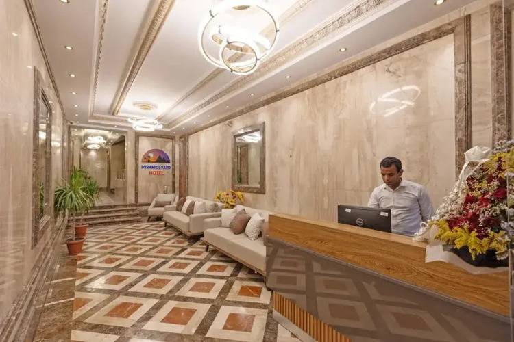 Pyramids Yard Hotel
