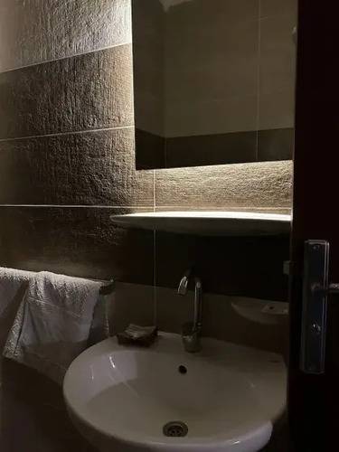Pyramids Road Guest House