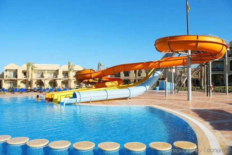 Tui Magic Life Kalawy