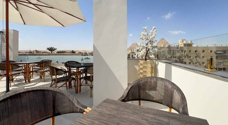 Rixosstower Pyramids View