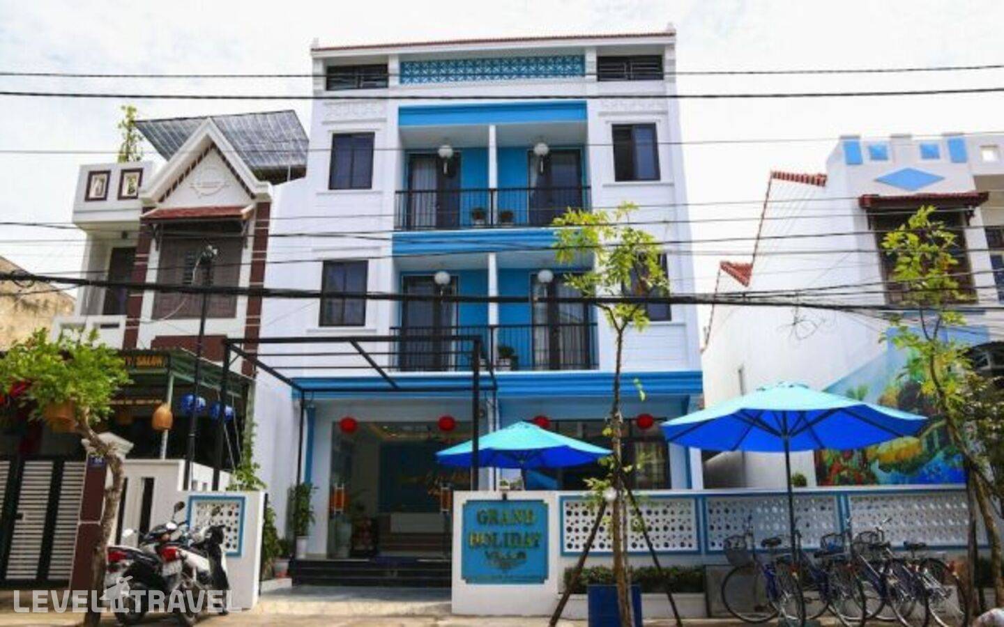 Grand Holiday Villa — фото 1