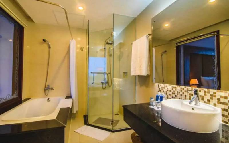 Mondial Hotel Hue