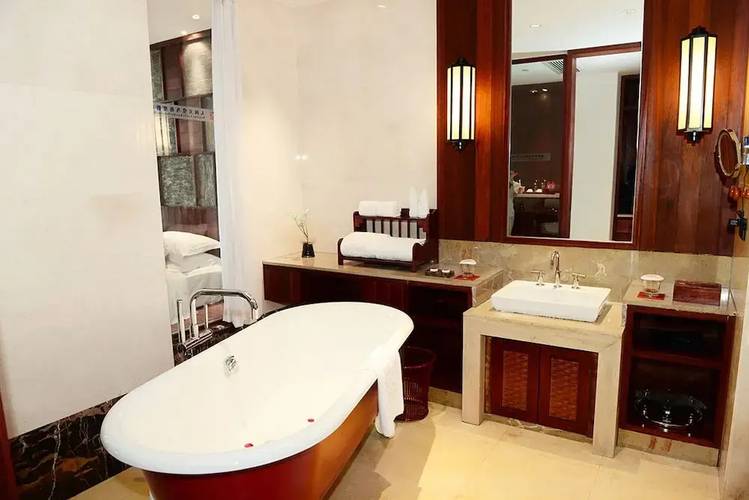 Yalong Bay Earthly Paradise Birds Nest Resort