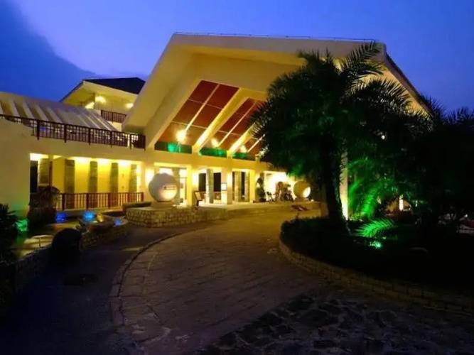 Горящий тур в Китай — отель Huandao Beach Hotel (Санья)