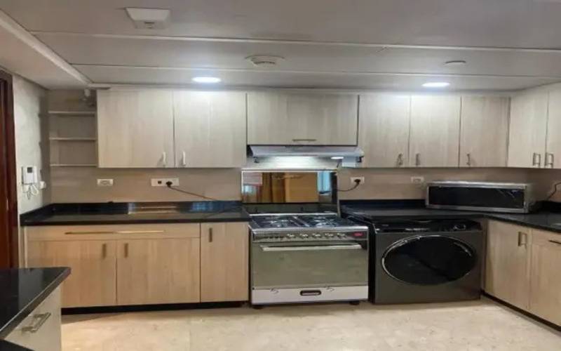 Nile Suites Plaza