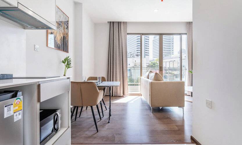 The Rich Residence Sukhumvit Nana