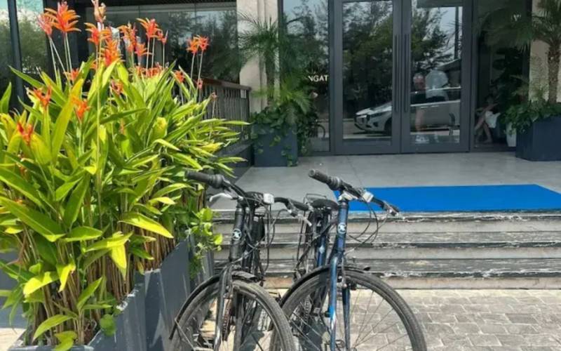 Mangata Beachfront Hotel