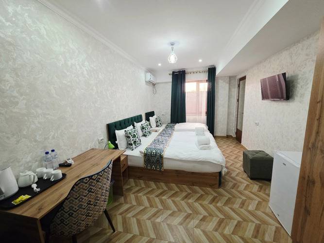 Samarkand Imron Hotel