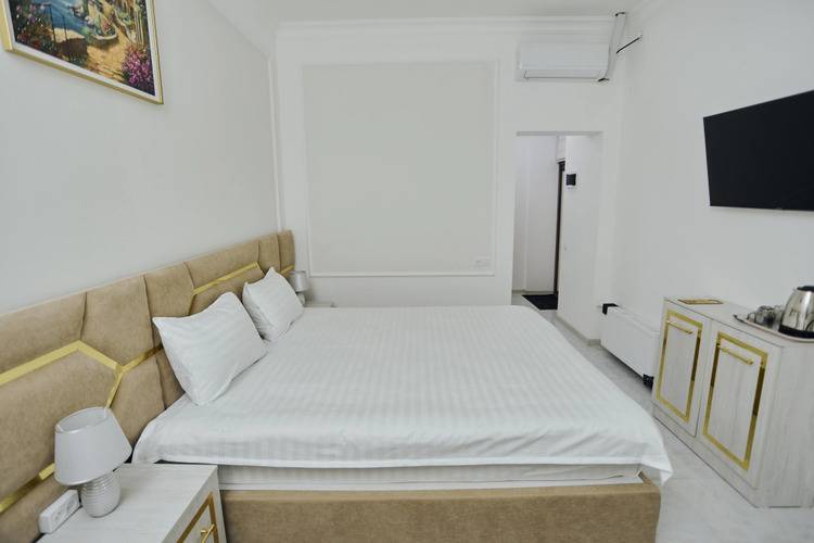 Registon Gold Hotel
