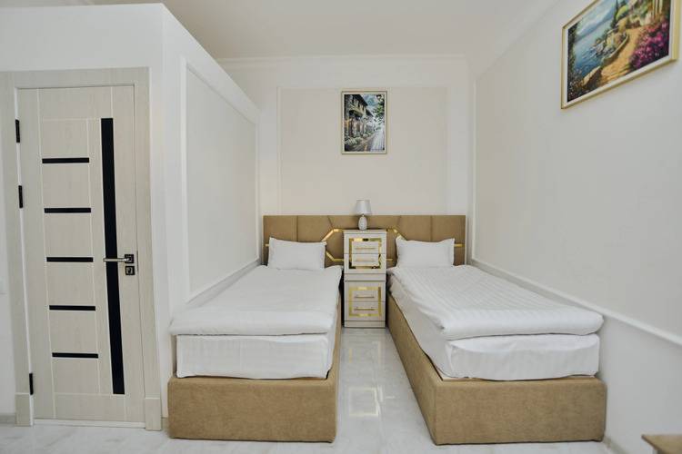 Registon Gold Hotel