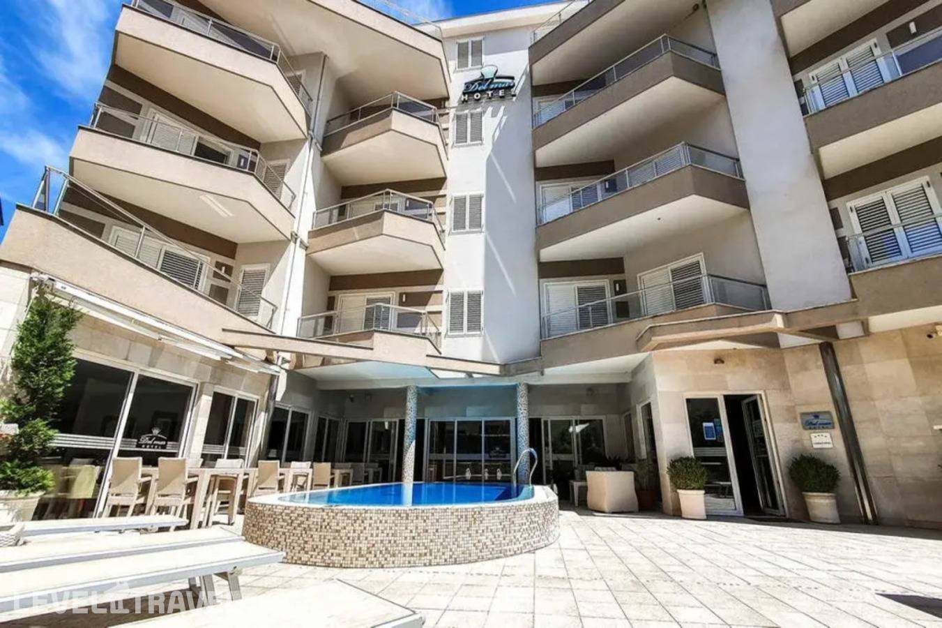 Отель Apartments Del Mar — Петровац, Черногория