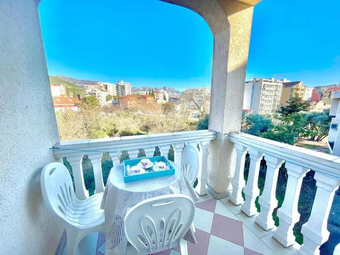 Apartments Elena