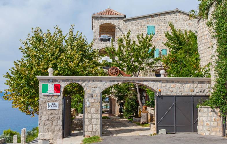 Olive Resort