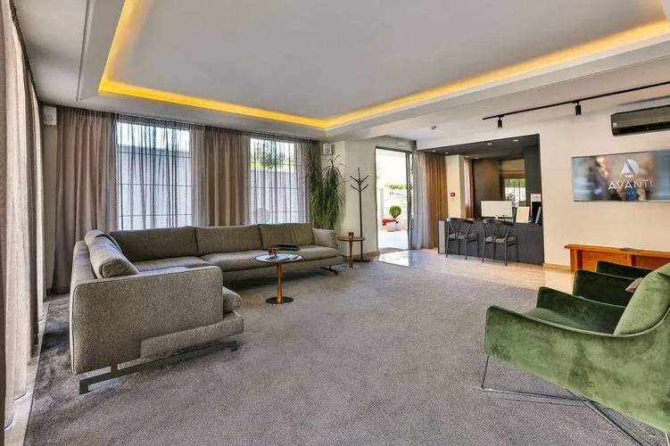 Avanti Hotel & Spa