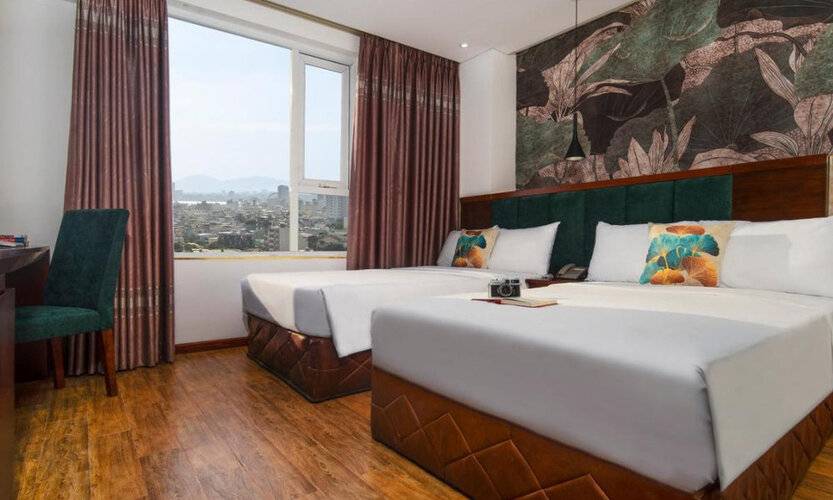 Crystal Hotel