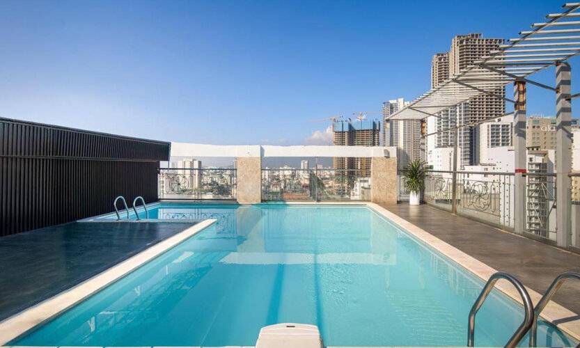 Crystal Hotel