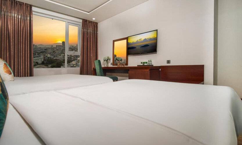 Crystal Hotel