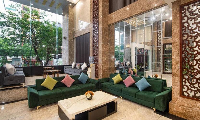 Crystal Hotel