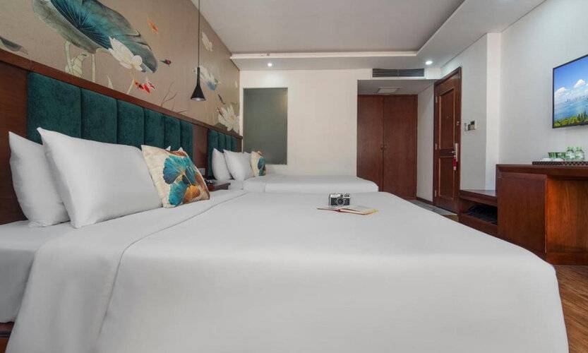 Crystal Hotel