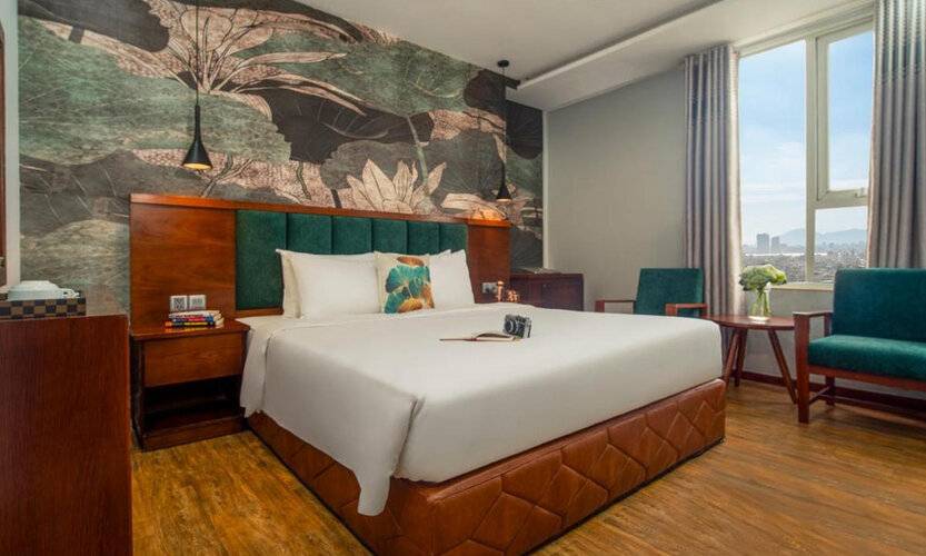 Crystal Hotel