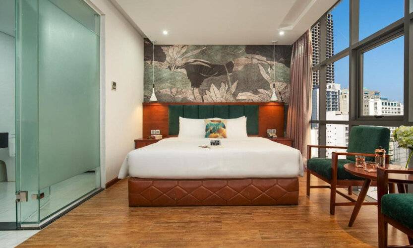 Crystal Hotel