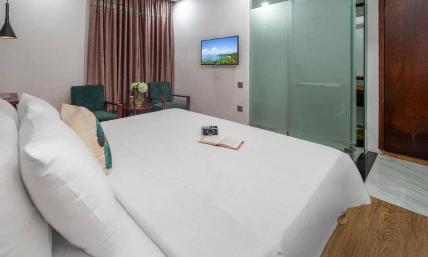 Crystal Hotel