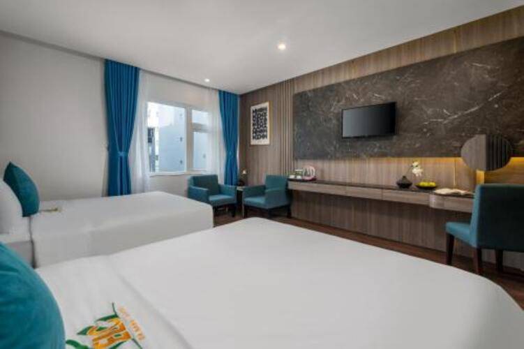 Elc Hotel