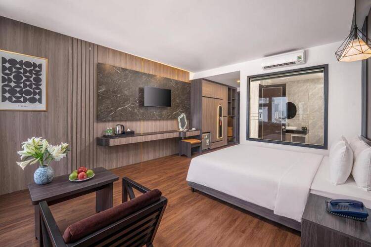 Elc Hotel