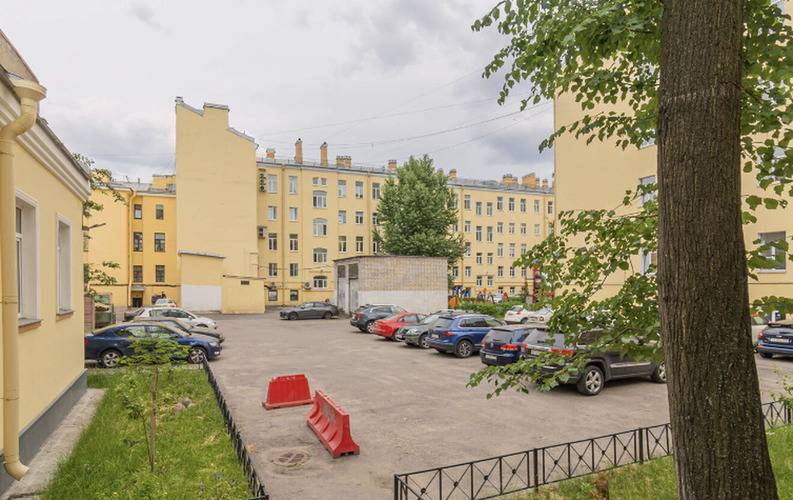 Империал Арч