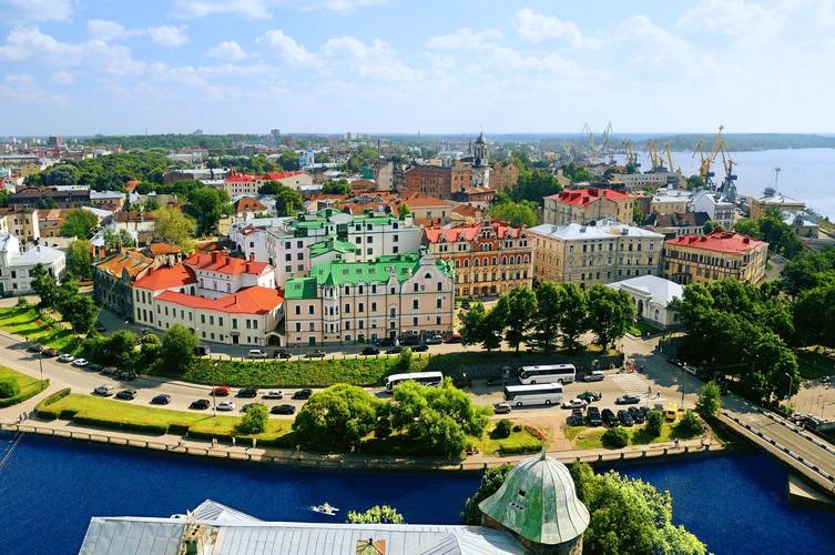 Экскурсионный Тур «Империя И Крепость: Архитектура Петербурга И Выборга»