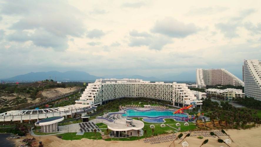 Lugano Hotel & Resort Cam Ranh