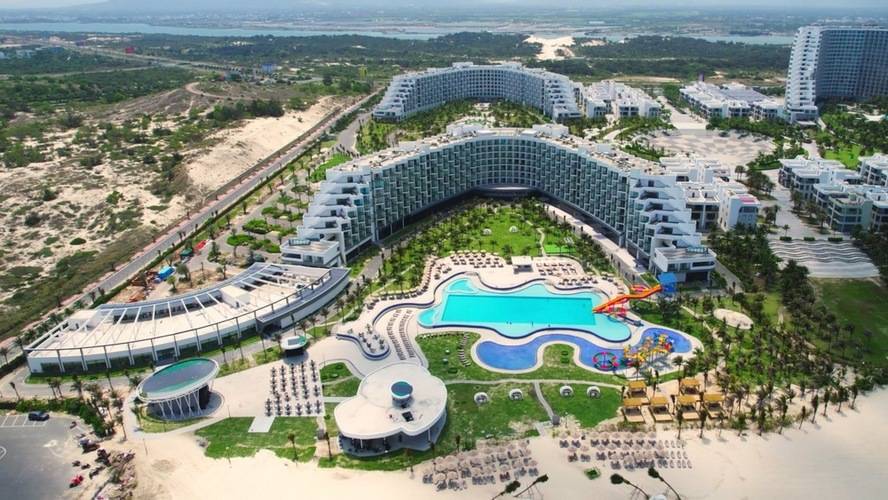 Lugano Hotel & Resort Cam Ranh