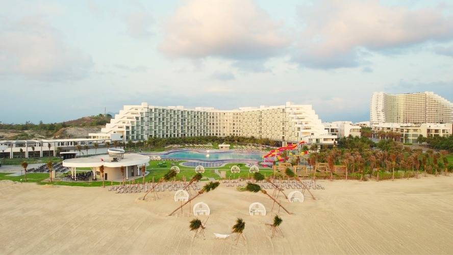 Lugano Hotel & Resort Cam Ranh