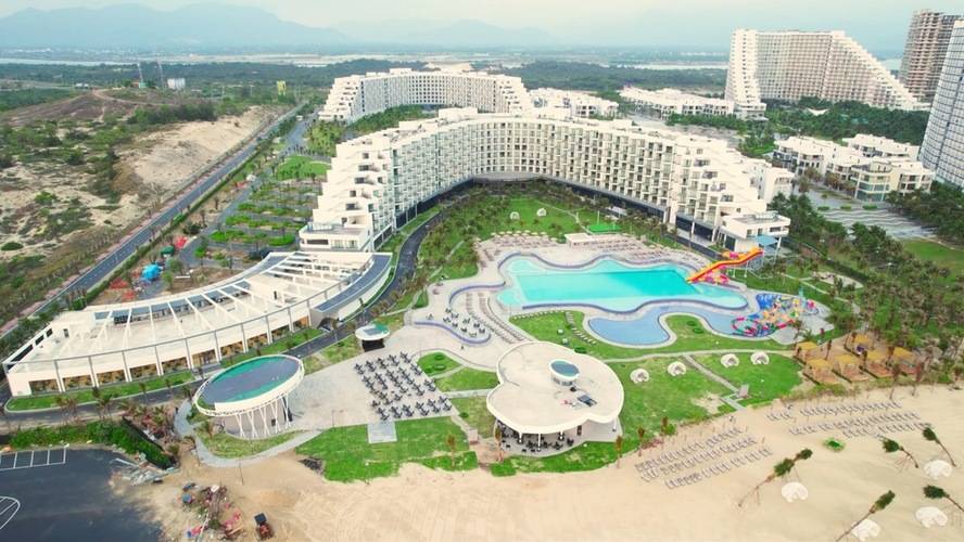 Lugano Hotel & Resort Cam Ranh