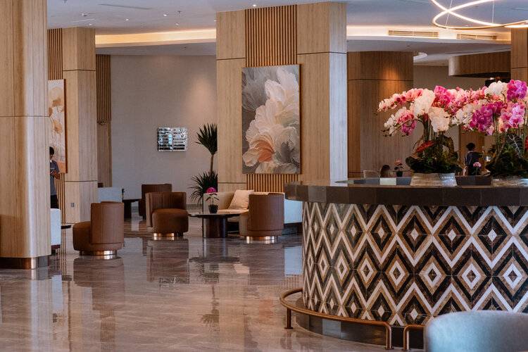 Lugano Hotel & Resort Cam Ranh