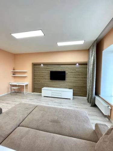 Апартаменты На Комсомольском Проспекте, 80е
