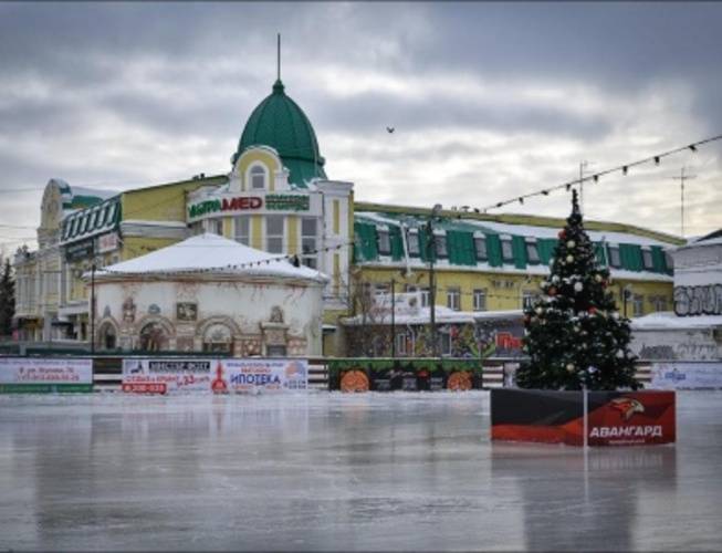 Красное Яблоко