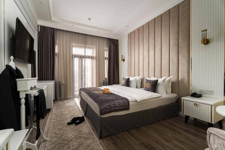Богишамол (Bogishamol Hotel)