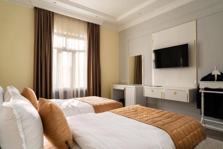 Богишамол (Bogishamol Hotel)