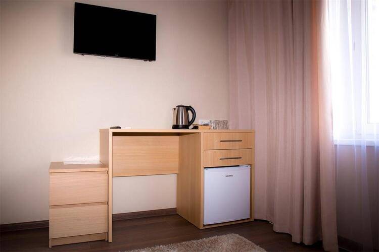 Отель Roomer