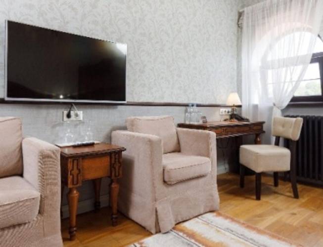 Замок Романовски