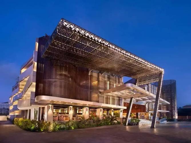 Горящий тур на Бали — отель Ramada By Wyndham Bali Sunset Road Kuta (Денпасар)