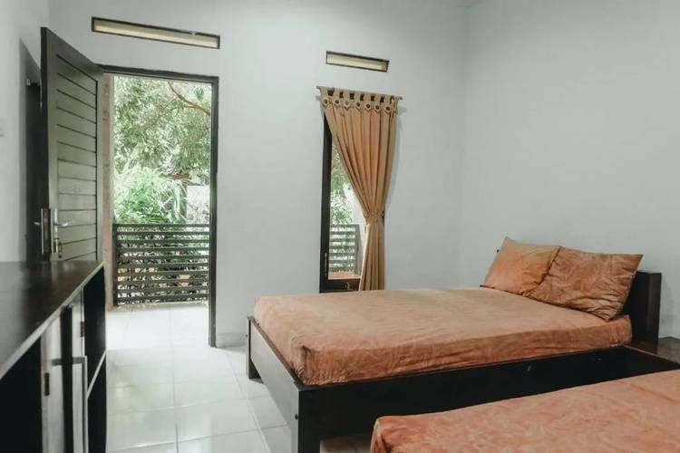 Hotel Diana 2