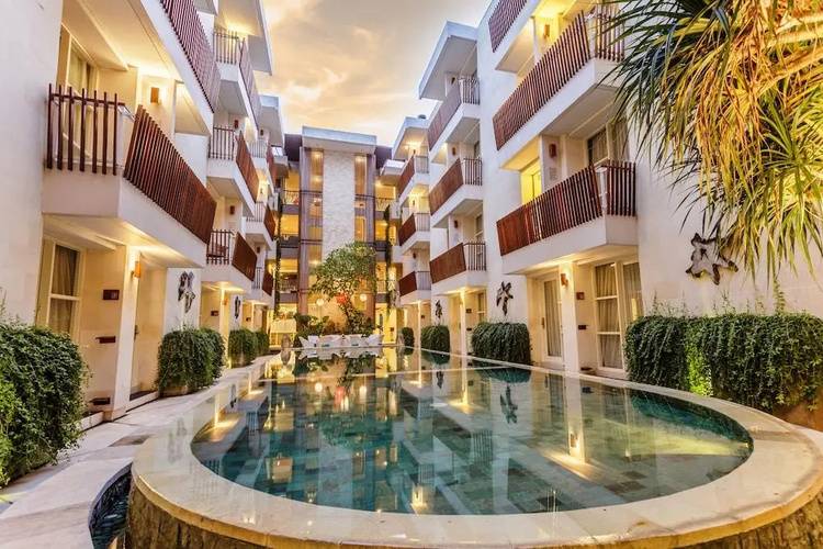 Holiday Inn Express Bali Sunset Road