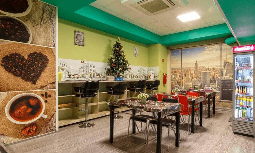 Nice Hostel (Nice Hostel)
