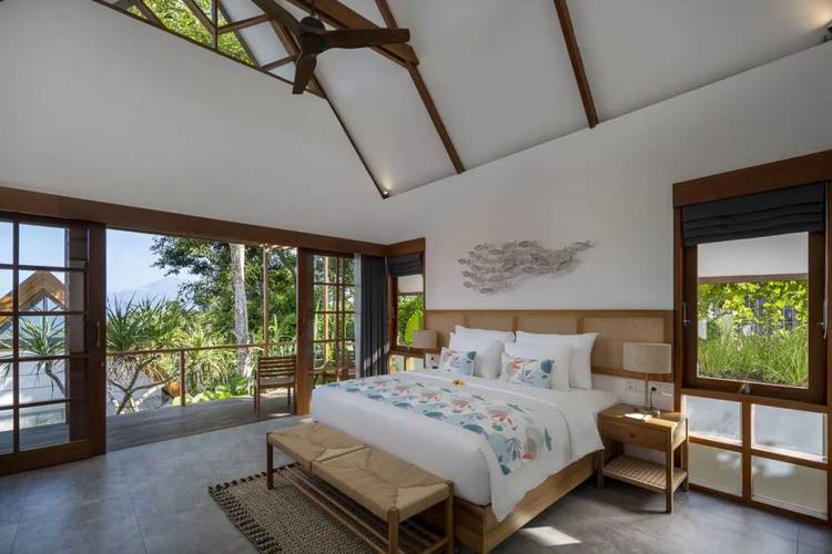 Deep Roots Dive & Yoga Resort