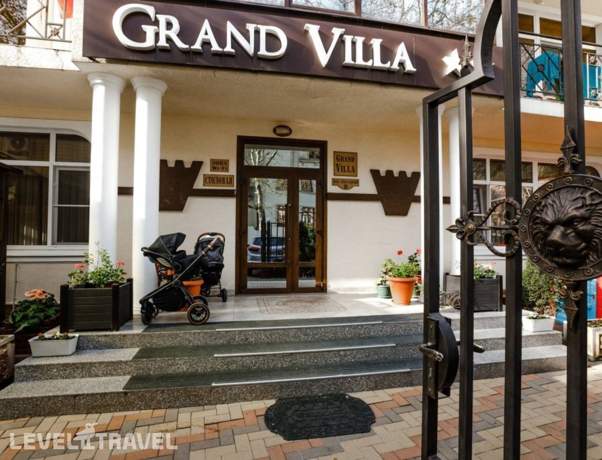 Отель Grand Villa — Ольгинка, Россия