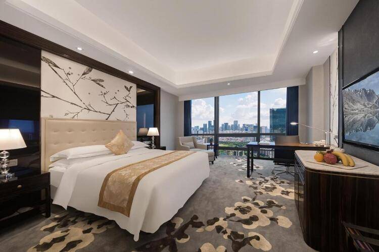Горящий тур в Китай — отель Huaqiang Plaza Hotel Shenzhen (Шеньчжень)